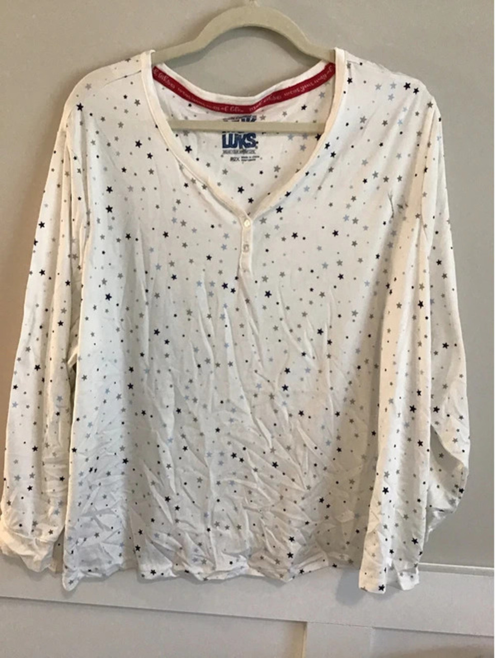 Muk luks petite 2x, pajama set, new with discoloration, last photo, Henley
